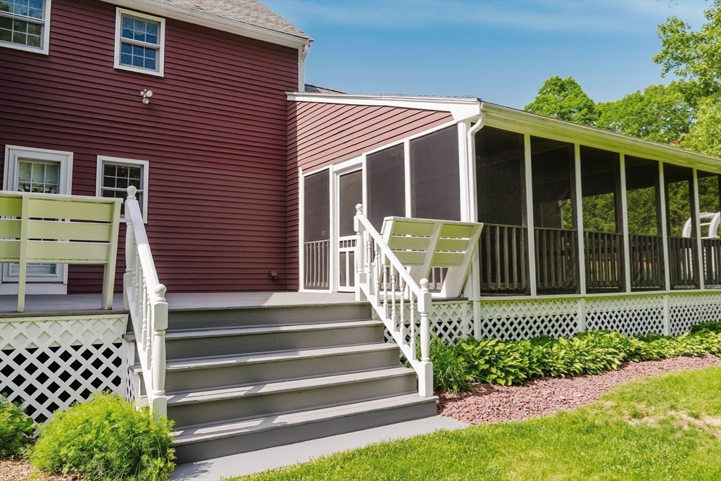 7 Tina Road Milford, MA 01757 - Photo 32 of 38
