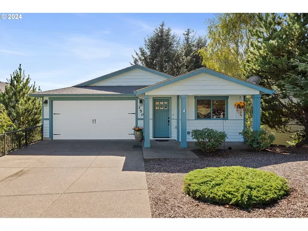 $584,000 | 350 Northeast Harbor View Place, Depoe Bay, OR 97341