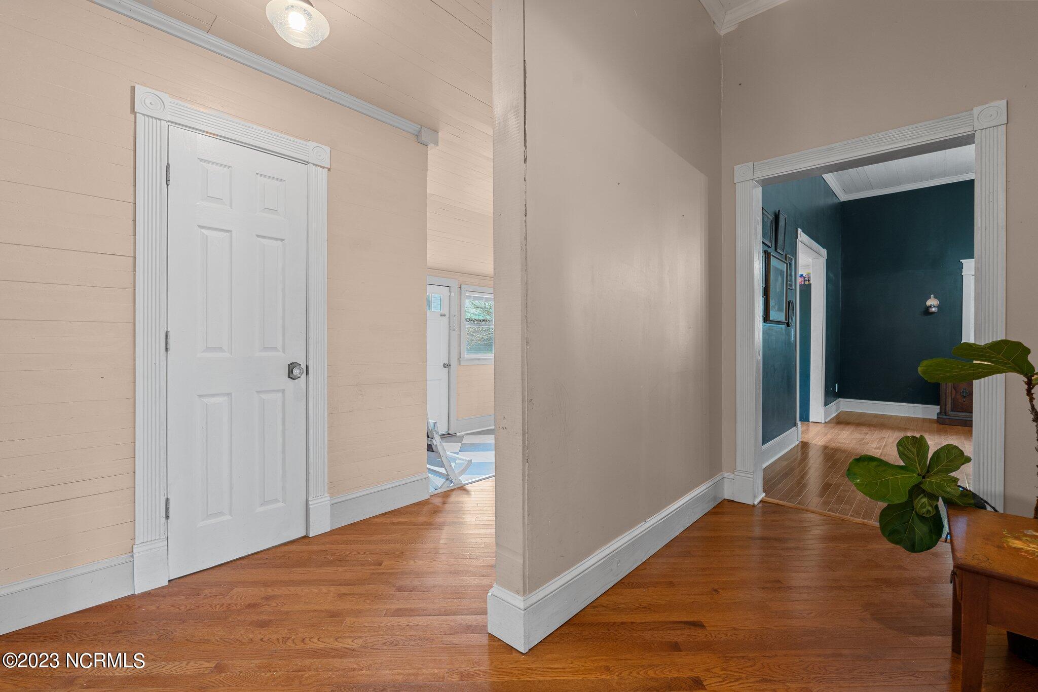 2661 Niagara Carthage Road Carthage, NC 28327 - Photo 31 of 50 hallway