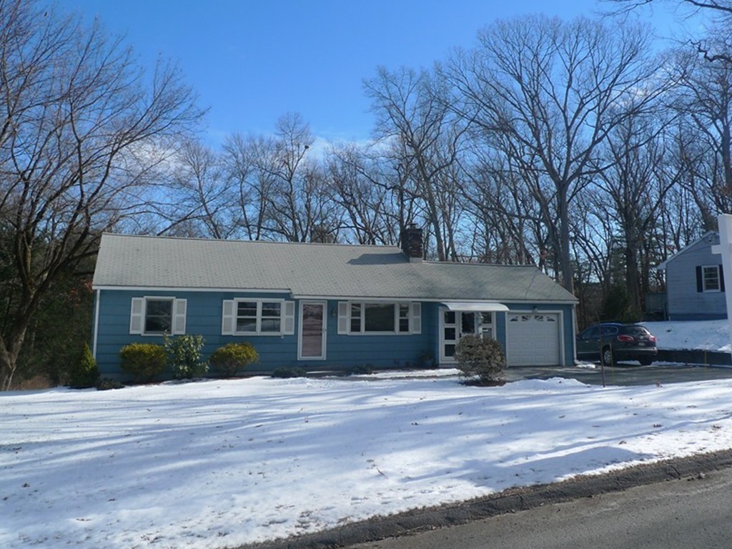 12 Brainard Road Wilbraham, MA 01095 - Photo 1 of 28 Gallery Image 1