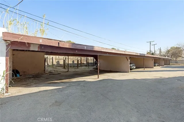 a view of a indoor garage
