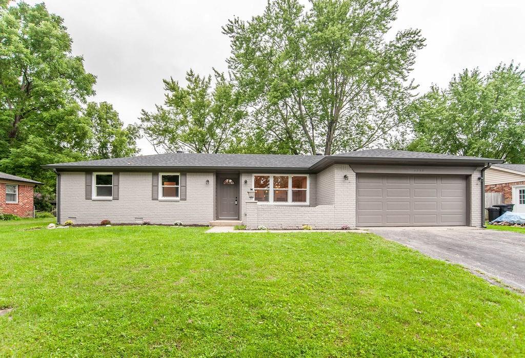 4350 Clifford Road Brownsburg, IN 46112 - Photo 1 of 34 Gallery Image 1