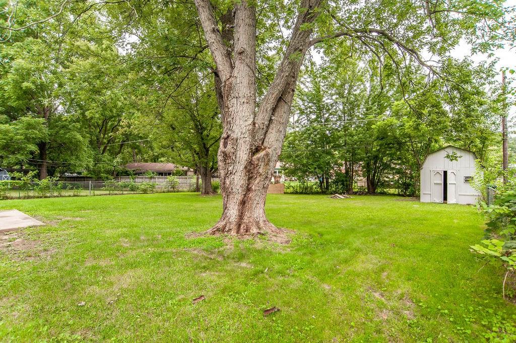 4350 Clifford Road Brownsburg, IN 46112 - Photo 33 of 34 Gallery Image 33