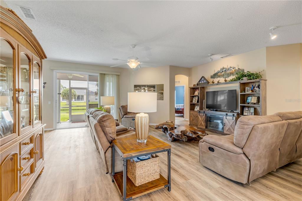 349 Mariners Gate Drive Edgewater, FL 32141 - Photo 7 of 62