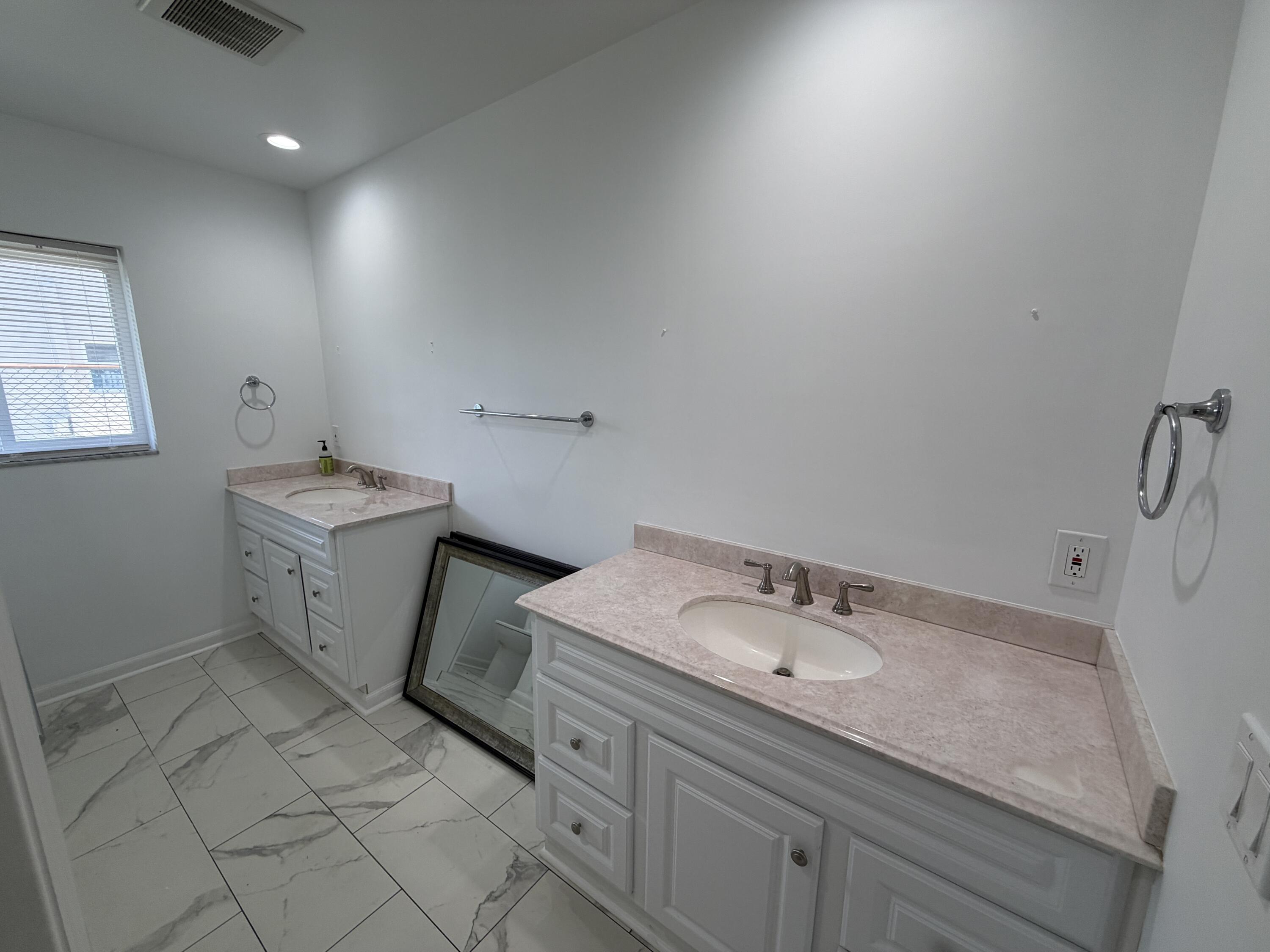 499 West Conference Drive Boca Raton, FL 33486 - Photo 18 of 24 IMG_1773