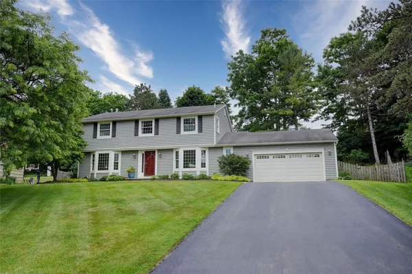$449,900 | 18 Concord Drive, Pittsford, NY 14534