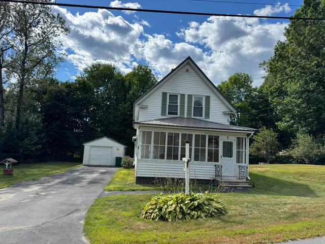 $185,000 | 8 Cottage Street, Guilford, ME 04443