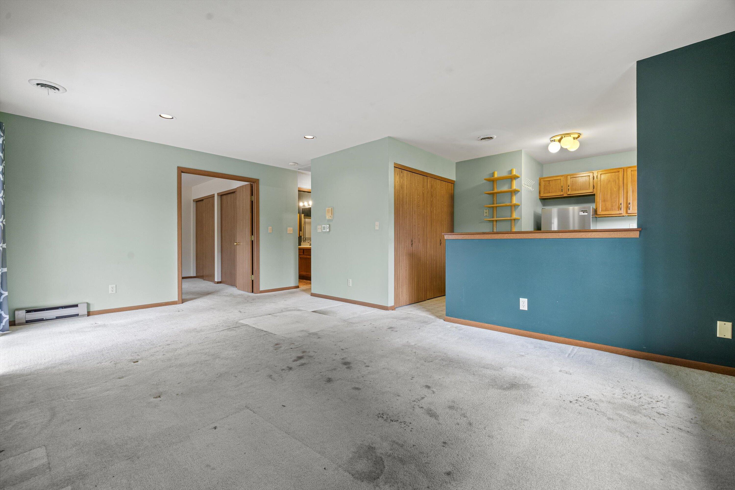 3220 Wood Road, Unit 10 Mount Pleasant, WI 53406 - Photo 7 of 22 Great Room