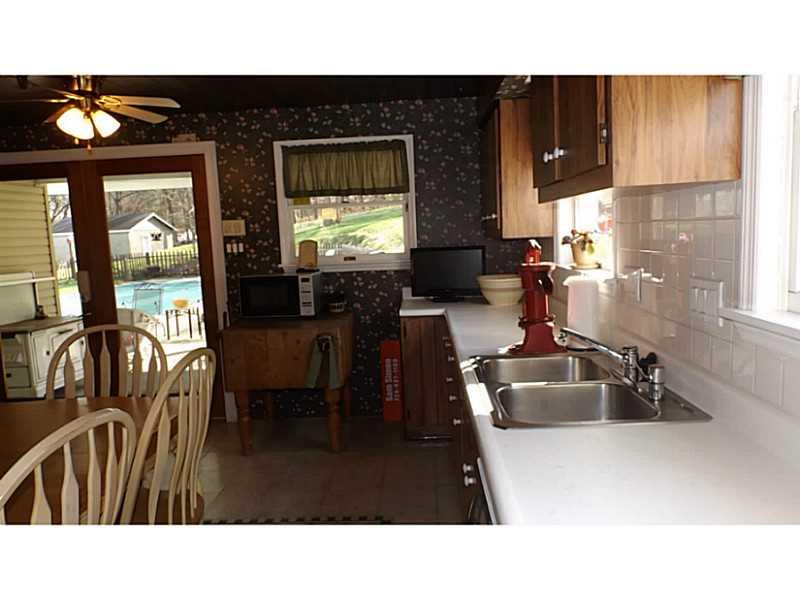 107 Hopewell Road Merrittstown, PA 15463 - Photo 22 of 23 Kitchen.