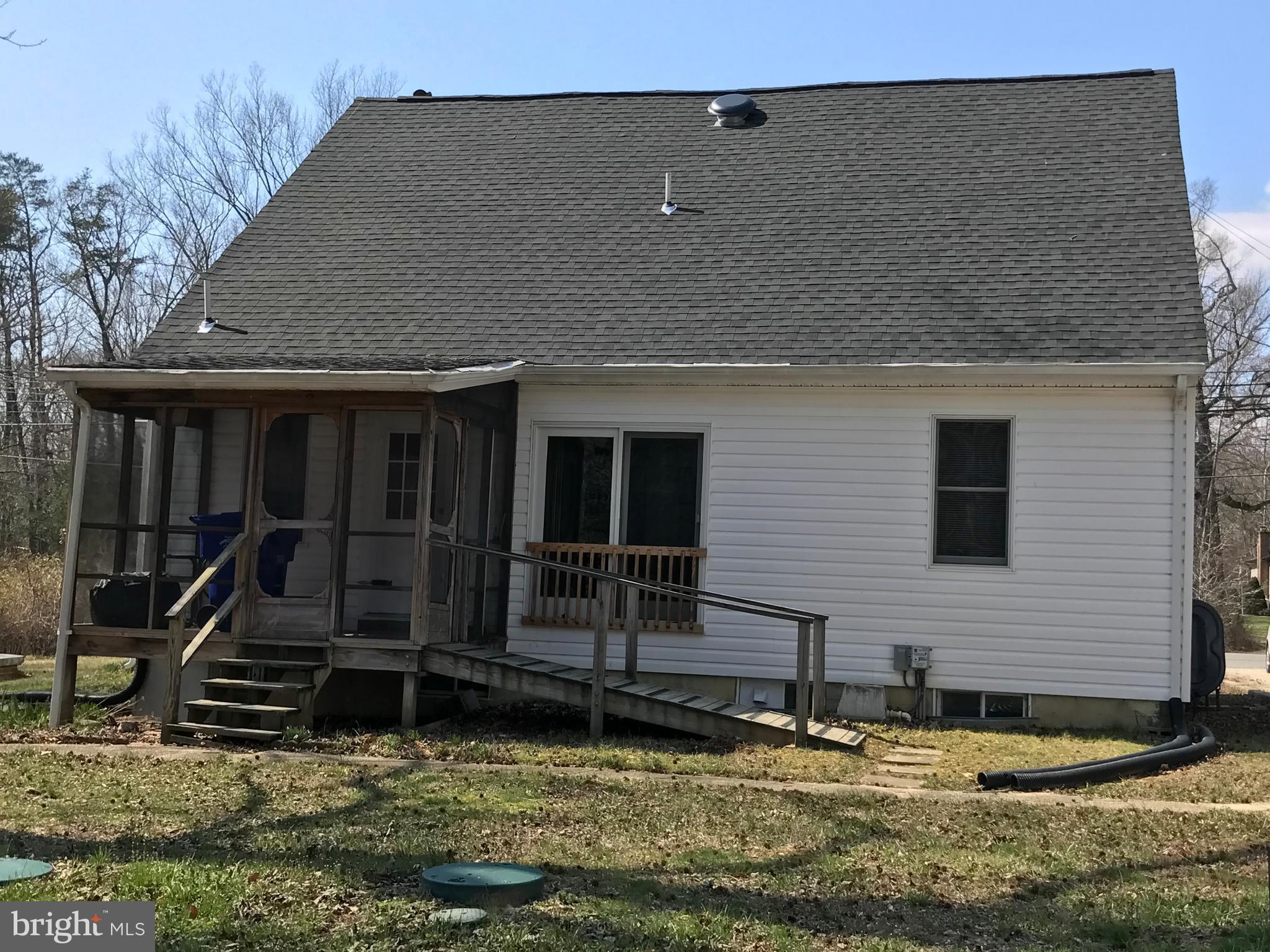 6220 Hawthorne Road La Plata, MD 20646 - Photo 4 of 15 Exterior (Rear)