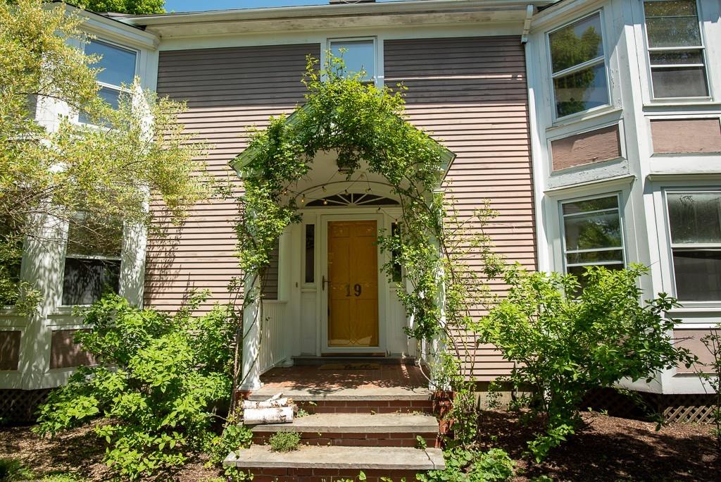 19 Chace Hill Road Sterling, MA 01564 - Photo 1 of 41