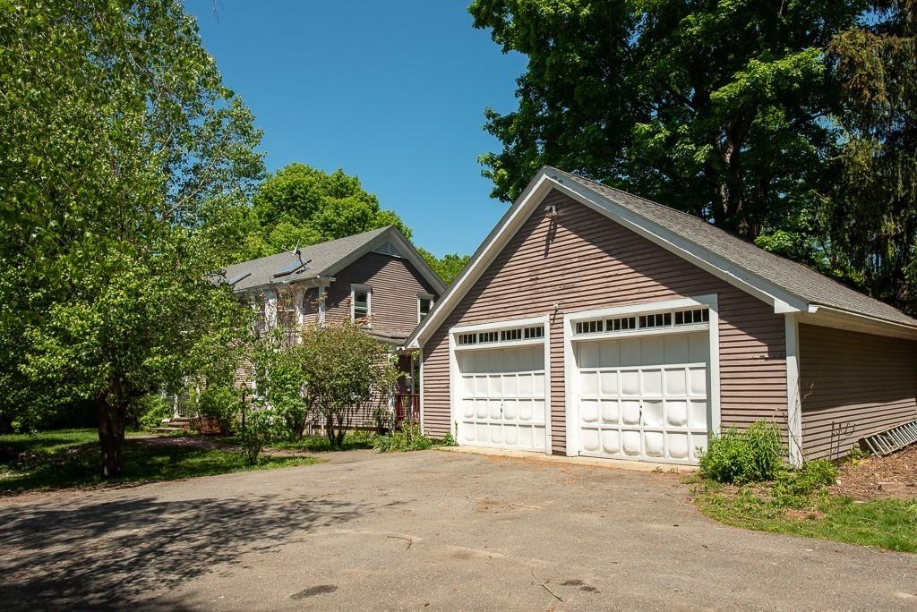 19 Chace Hill Road Sterling, MA 01564 - Photo 5 of 41