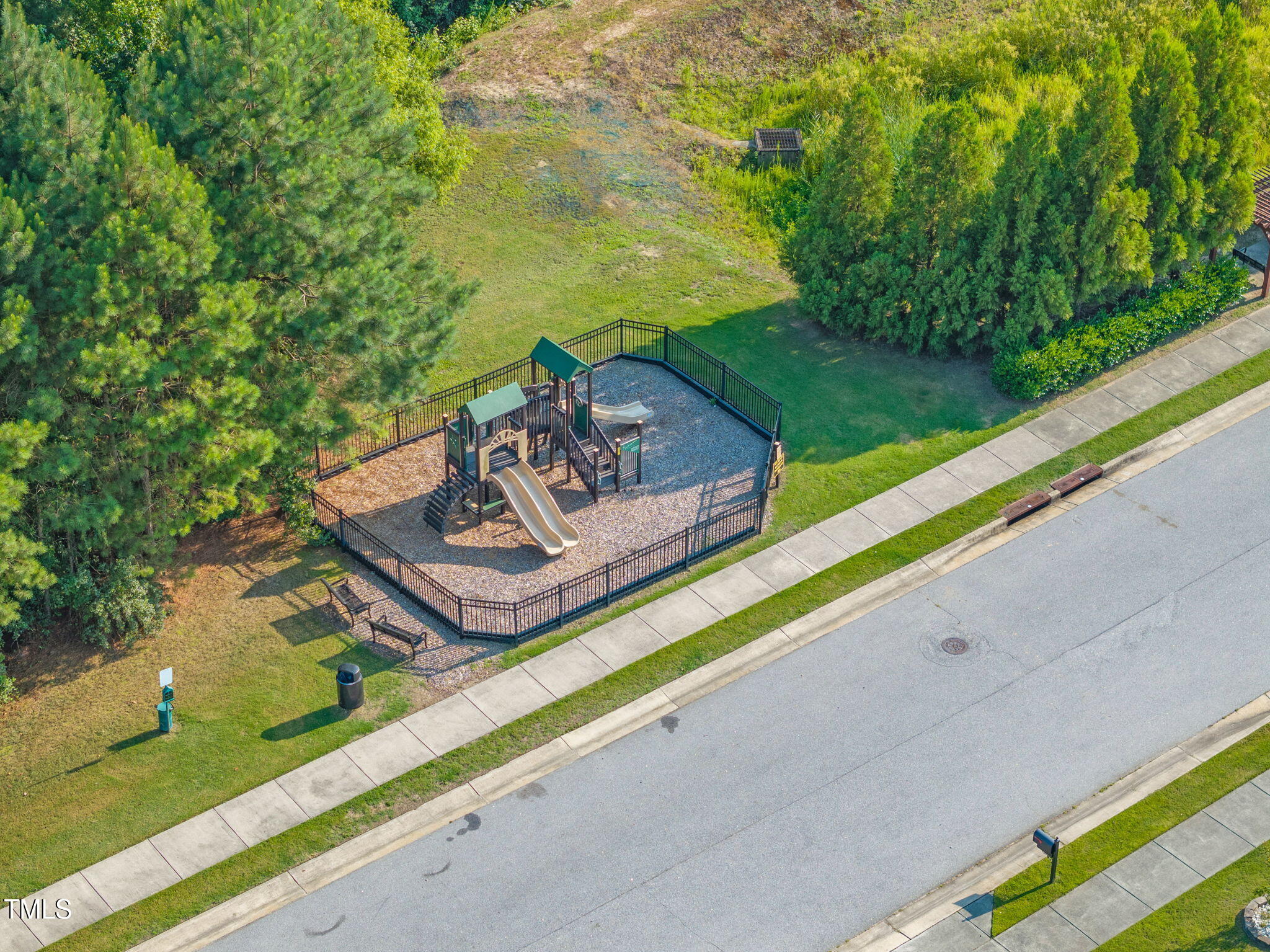 7817 Elmshire Way Raleigh, NC 27616 - Photo 35 of 40 7817 Elmshire Way-49