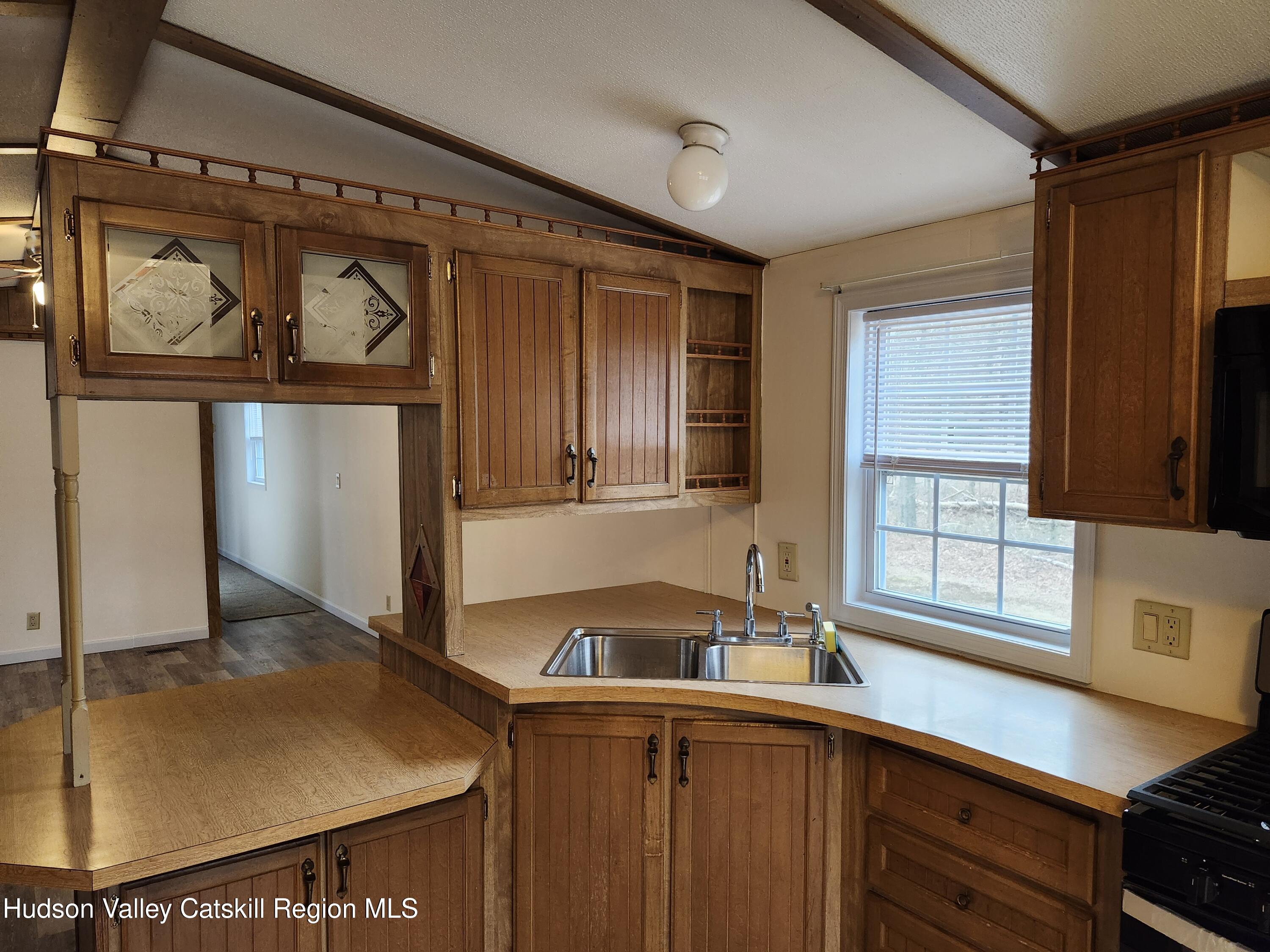 68 George Saile Road Saugerties, NY 12477 - Photo 5 of 20 20250104_102736