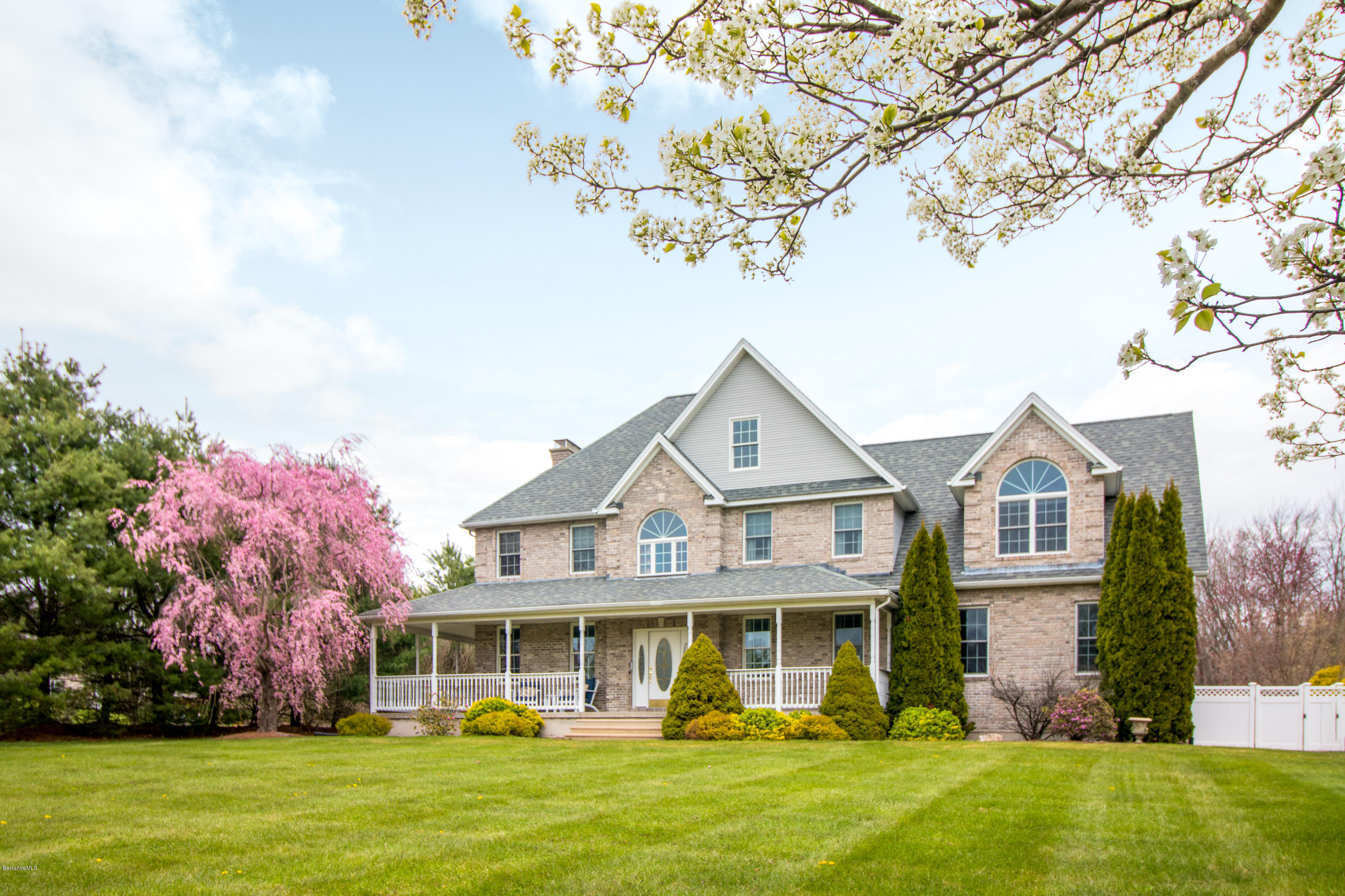 78 Hillside Road Southwick, MA 01077 - Photo 1 of 45 Exterior 1