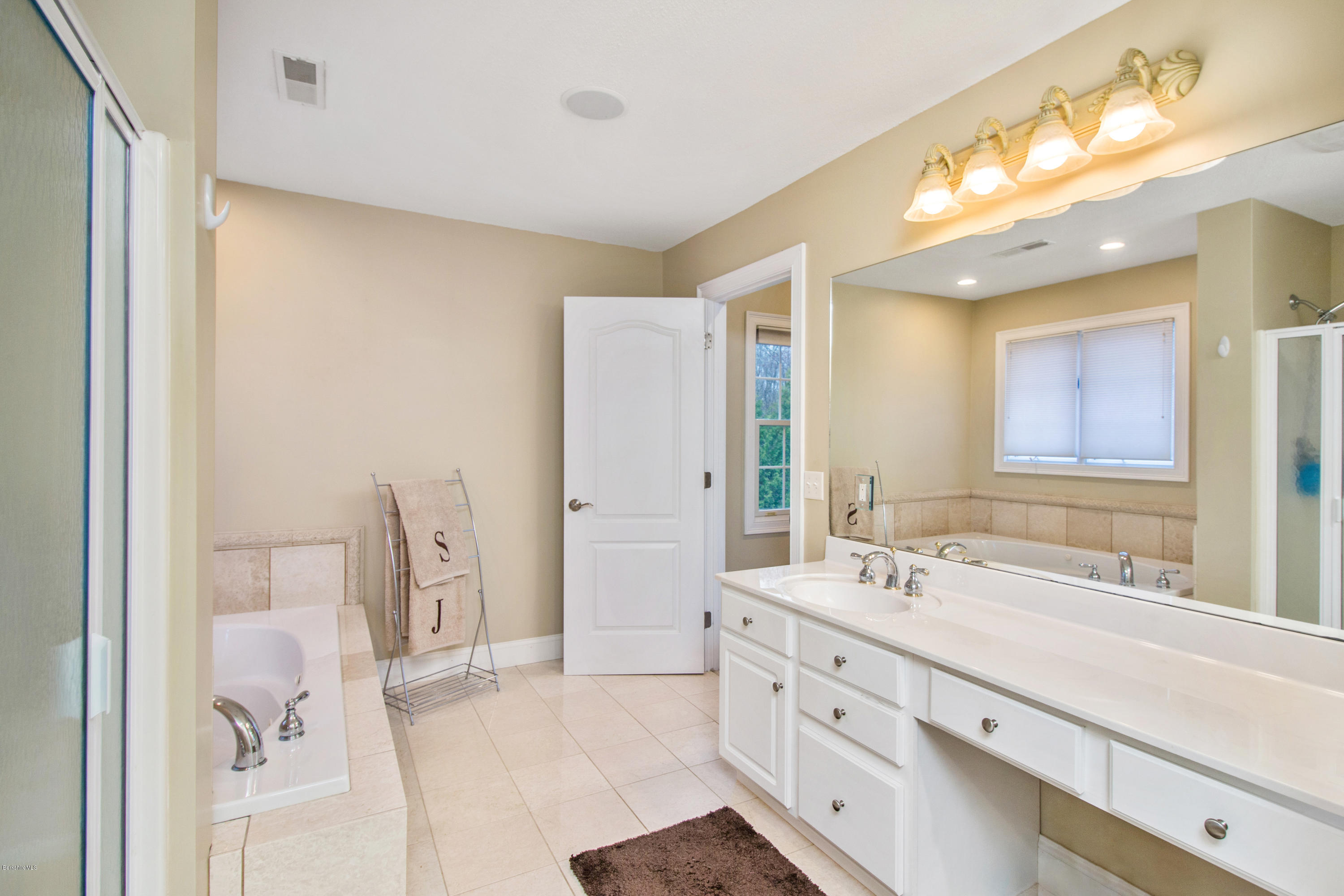 78 Hillside Road Southwick, MA 01077 - Photo 39 of 45 Master 5