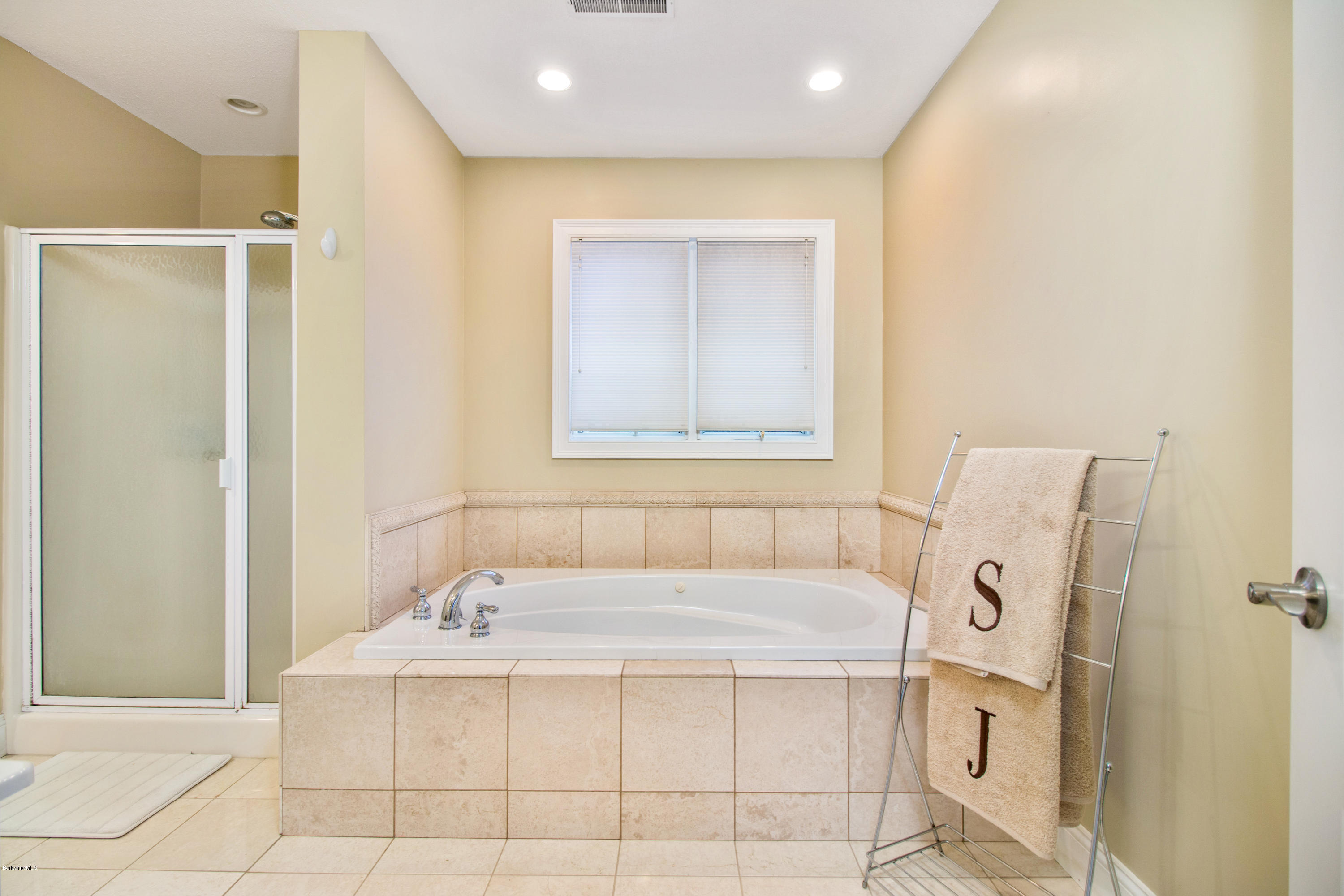 78 Hillside Road Southwick, MA 01077 - Photo 40 of 45 Master 6