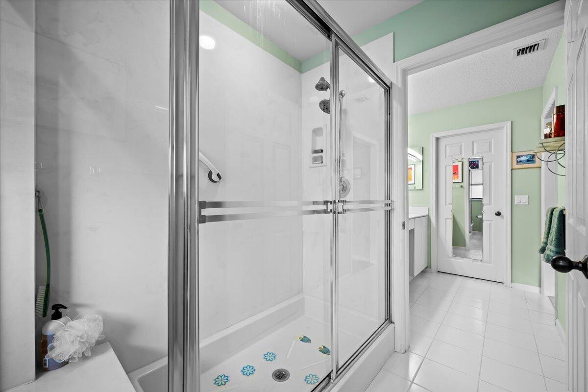 3941 Back Bay Drive, Unit 226 Jupiter, FL 33477 - Photo 19 of 53 23-LUX_9697