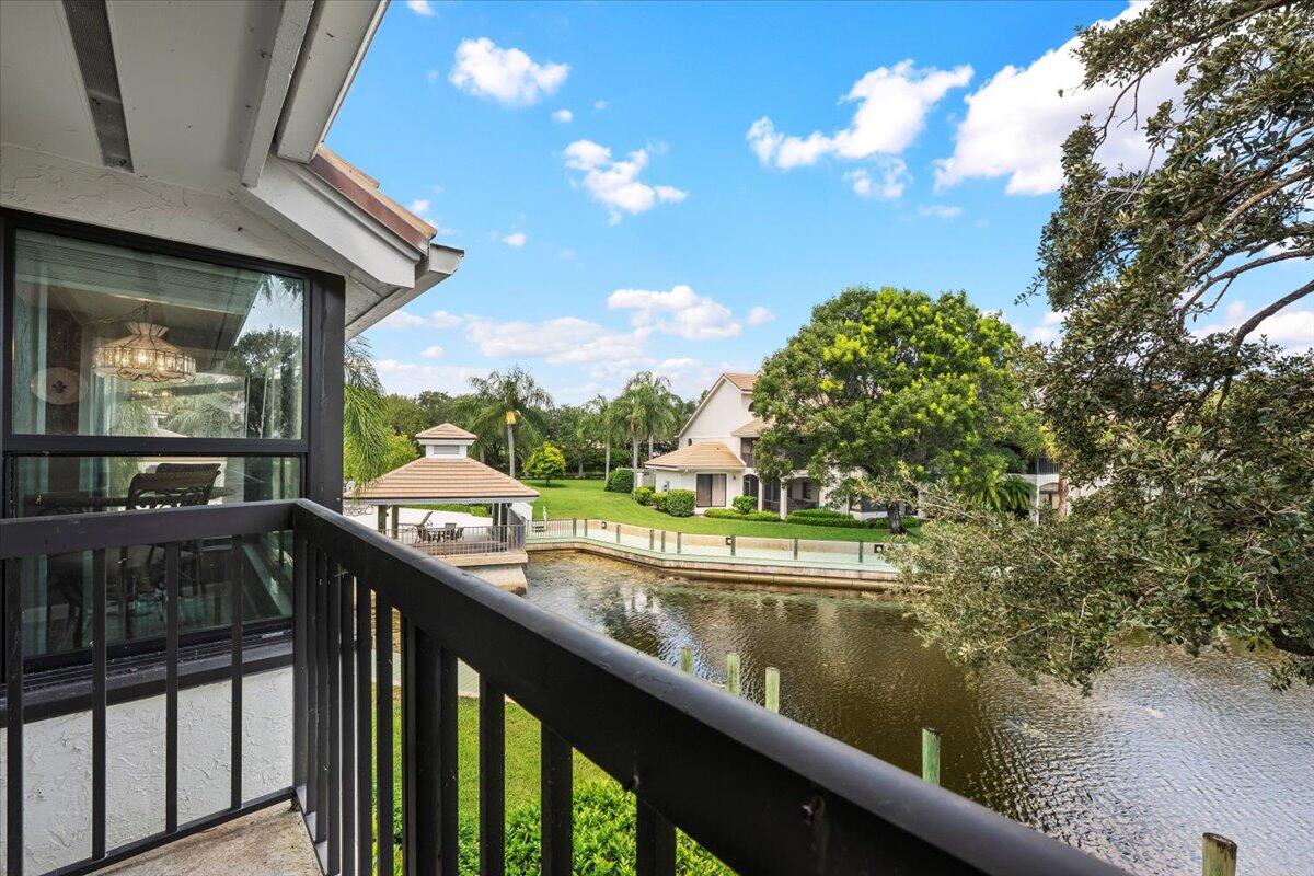 3941 Back Bay Drive, Unit 226 Jupiter, FL 33477 - Photo 27 of 53 33-LUX_9757