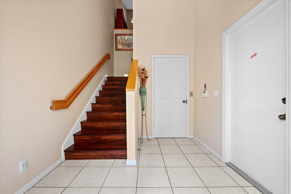 3941 Back Bay Drive, Unit 226 Jupiter, FL 33477 - Photo 5 of 53 04-LUX_9597