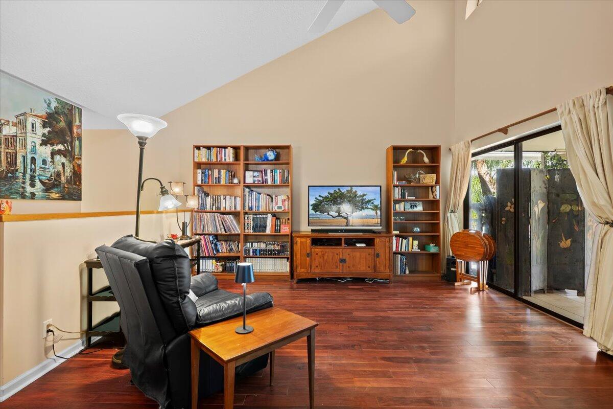 3941 Back Bay Drive, Unit 226 Jupiter, FL 33477 - Photo 8 of 53 10-LUX_9617.jpg1