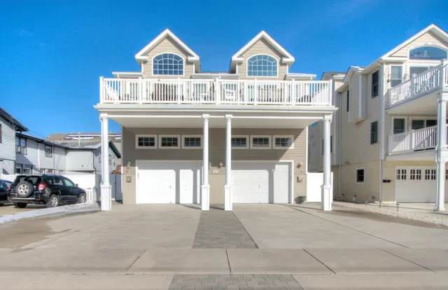 $1,399,999 | 147 60th Street, Unit WEST, Sea Isle City, NJ 08243