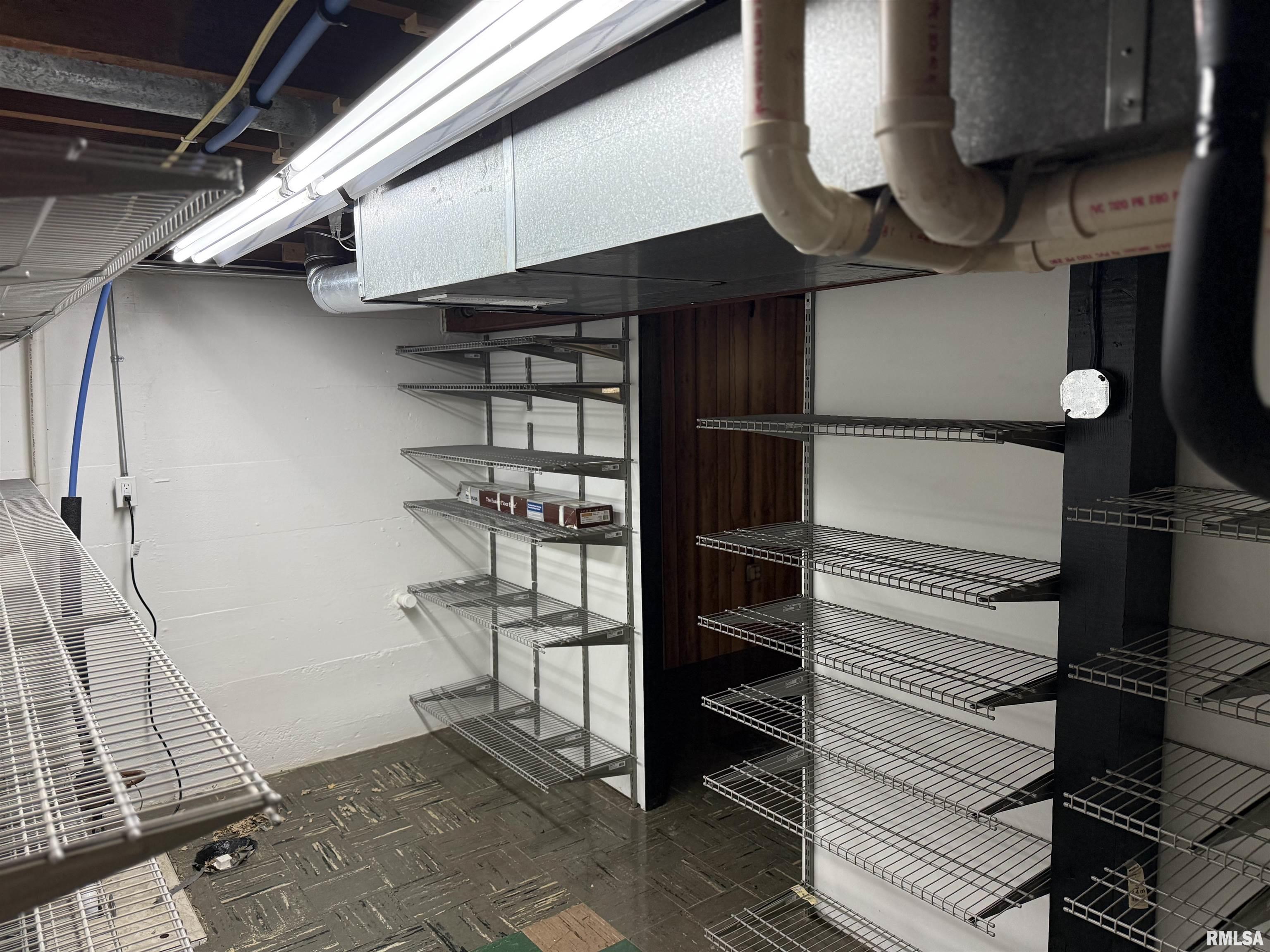 2017 Harrison Street Quincy, IL 62301 - Photo 11 of 13