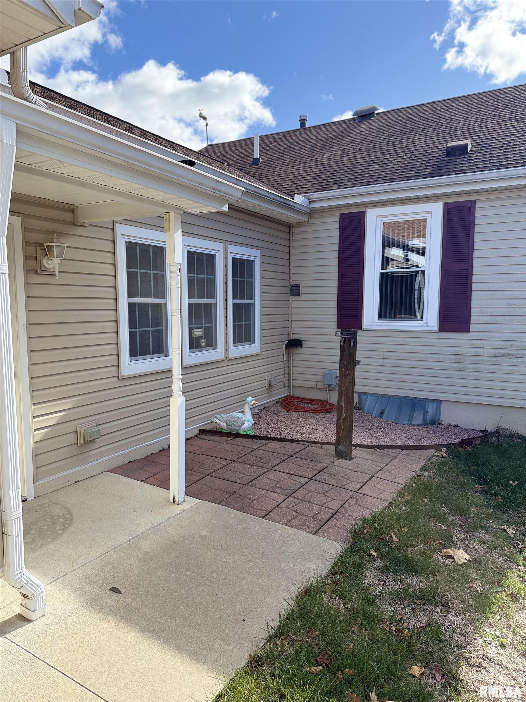 2017 Harrison Street Quincy, IL 62301 - Photo 12 of 13