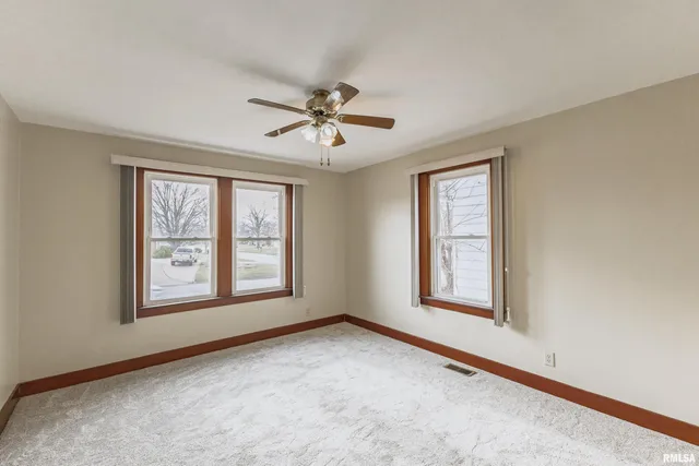 $165,000 | 2017 Harrison Street, Quincy, IL 62301