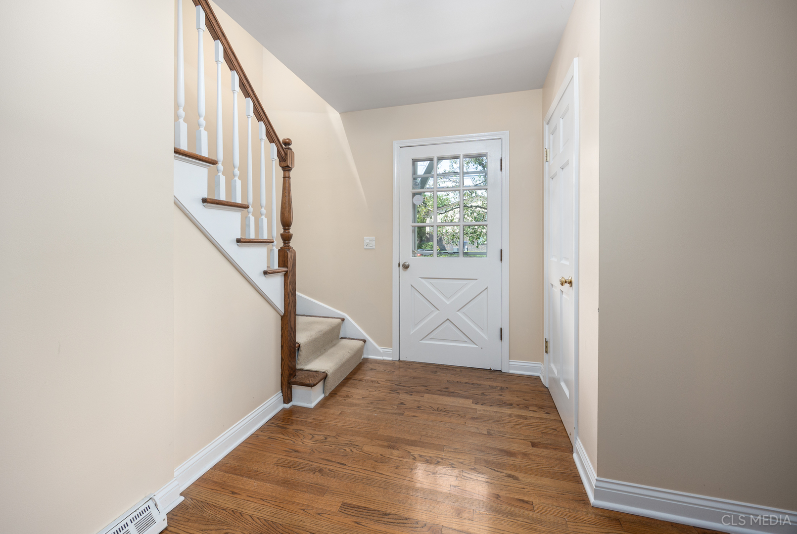 410 Providence Road Palatine, IL 60074 - Photo 15 of 31 Gallery Image 15