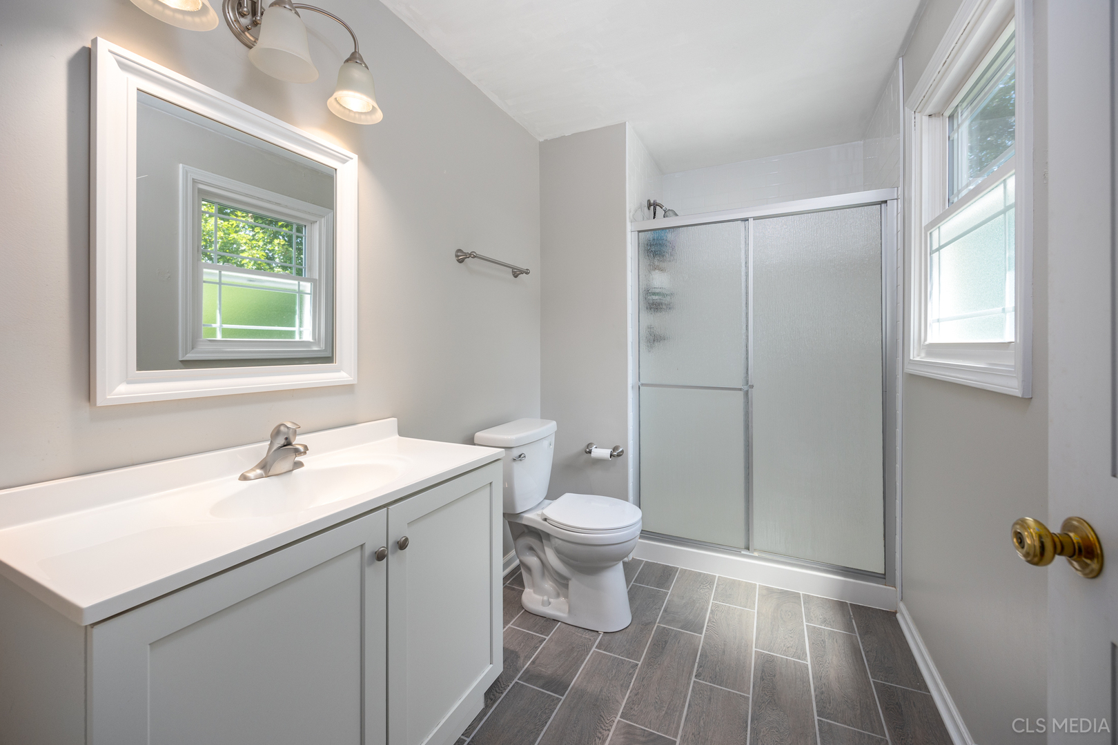 410 Providence Road Palatine, IL 60074 - Photo 19 of 31 Gallery Image 19