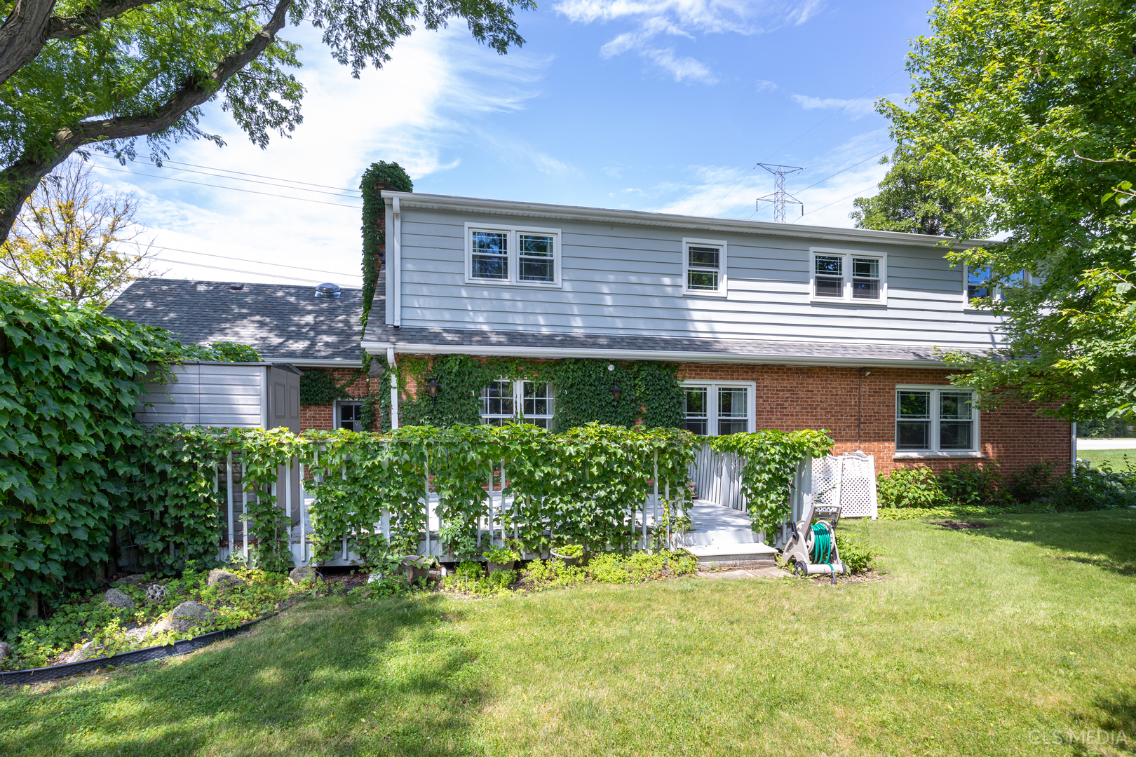 410 Providence Road Palatine, IL 60074 - Photo 27 of 31 Gallery Image 27