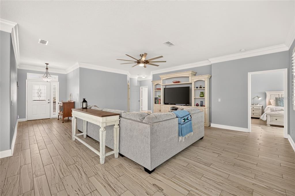 9888 Southwest 89th Ln Road Ocala, FL 34481 - Photo 7 of 57 Gallery Image 7
