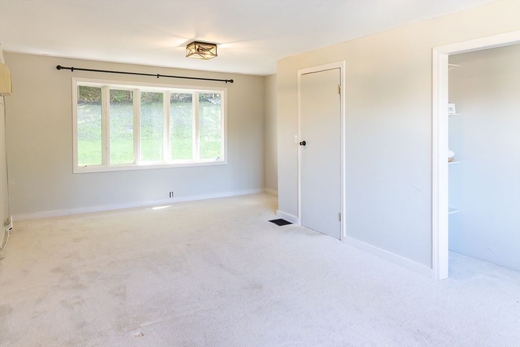 24 Belvidere Road Haverhill, MA 01830 - Photo 14 of 39 Gallery Image 14