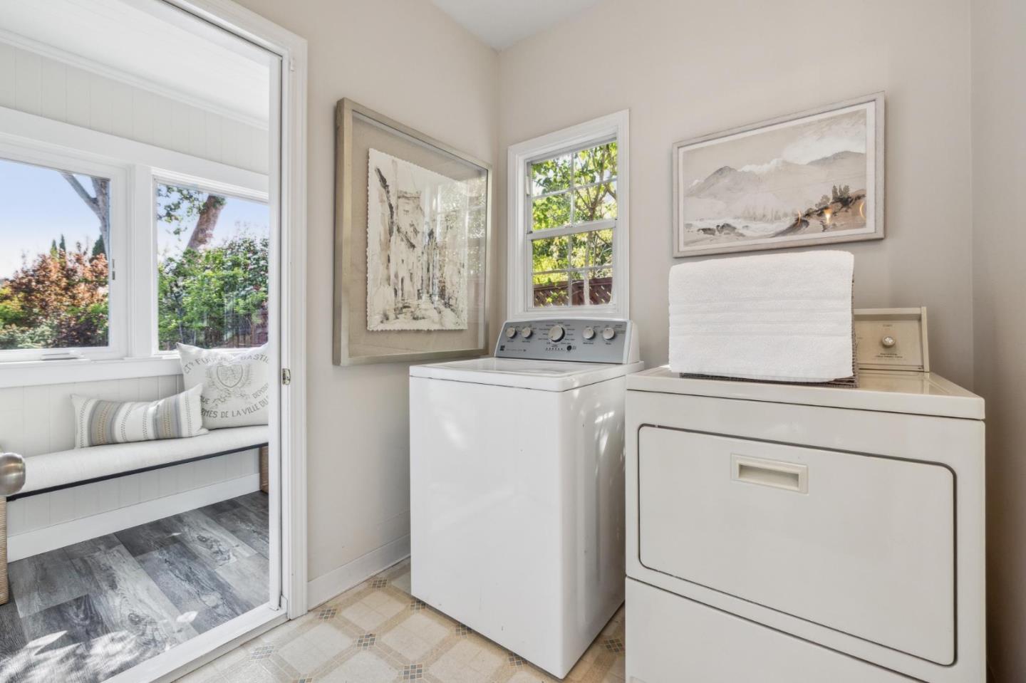 829 Edgehill Drive Burlingame, CA 94010 - Photo 30 of 99