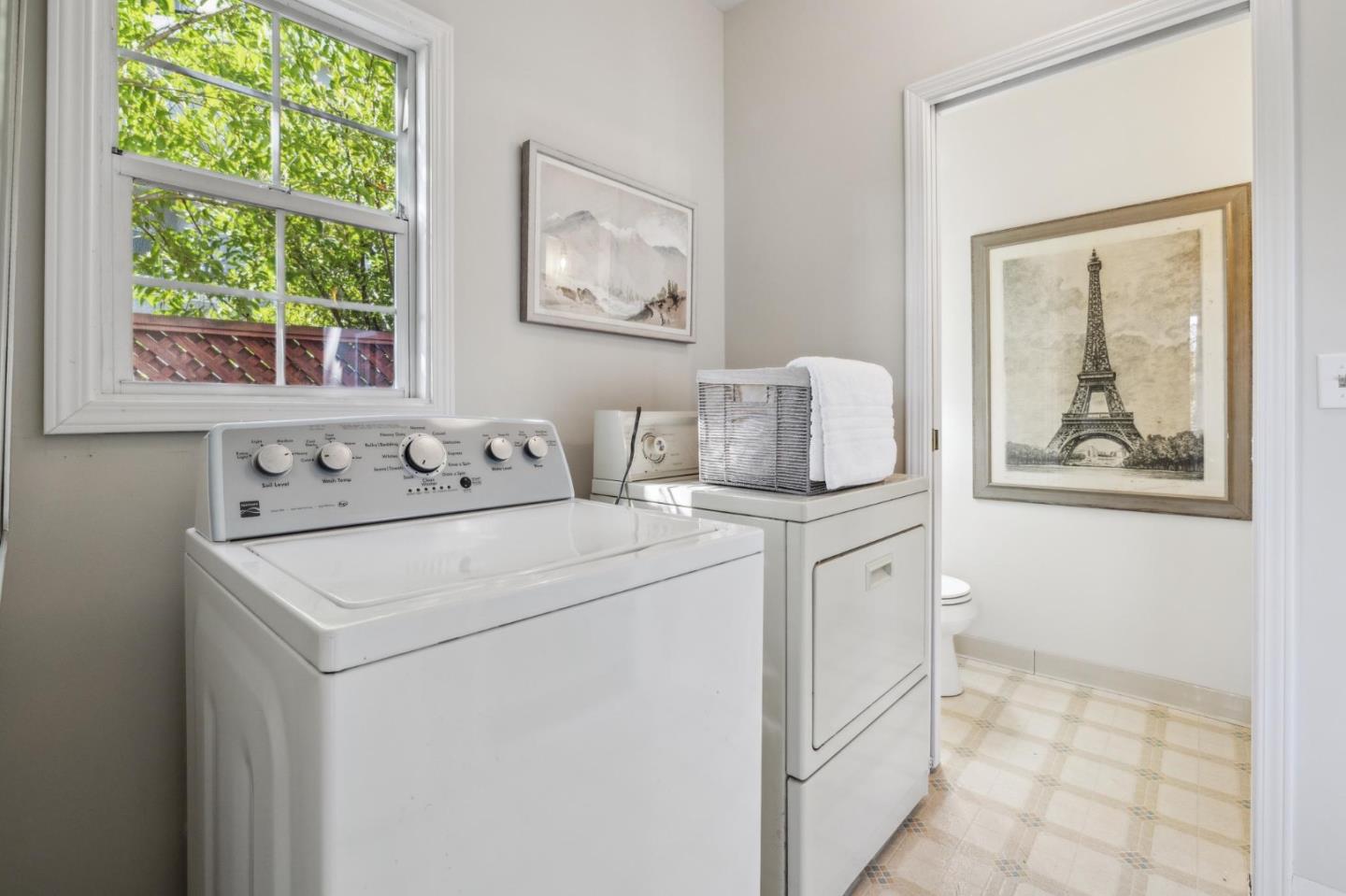 829 Edgehill Drive Burlingame, CA 94010 - Photo 31 of 99