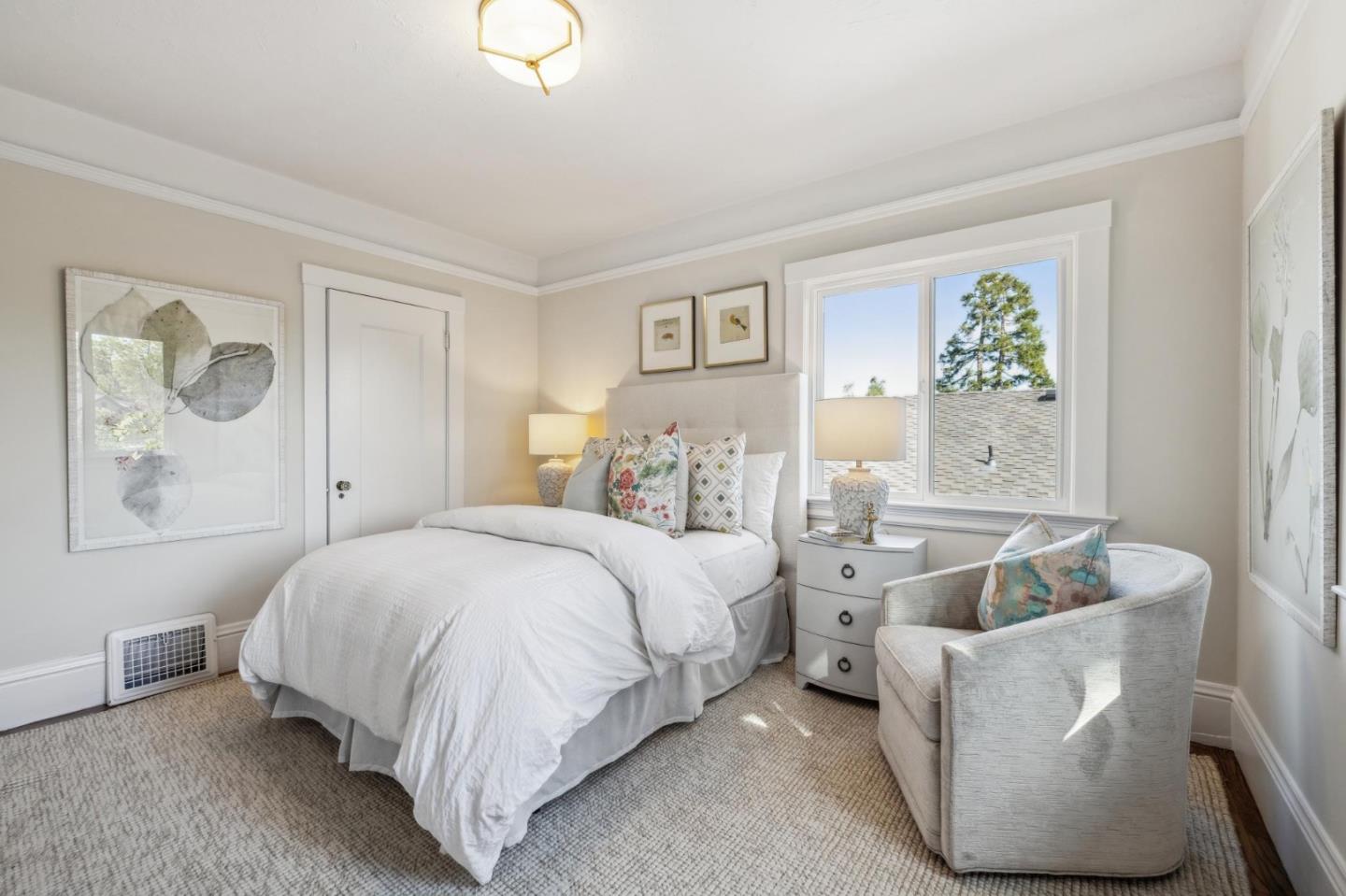 829 Edgehill Drive Burlingame, CA 94010 - Photo 47 of 99 a spacious bedroom with a bed and a couch