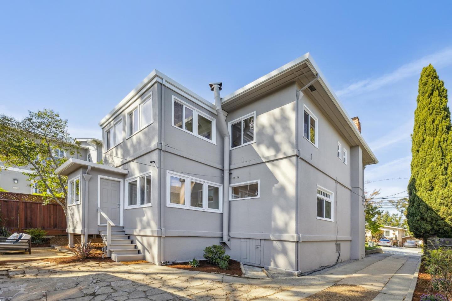 829 Edgehill Drive Burlingame, CA 94010 - Photo 61 of 99 a view of a house with a house