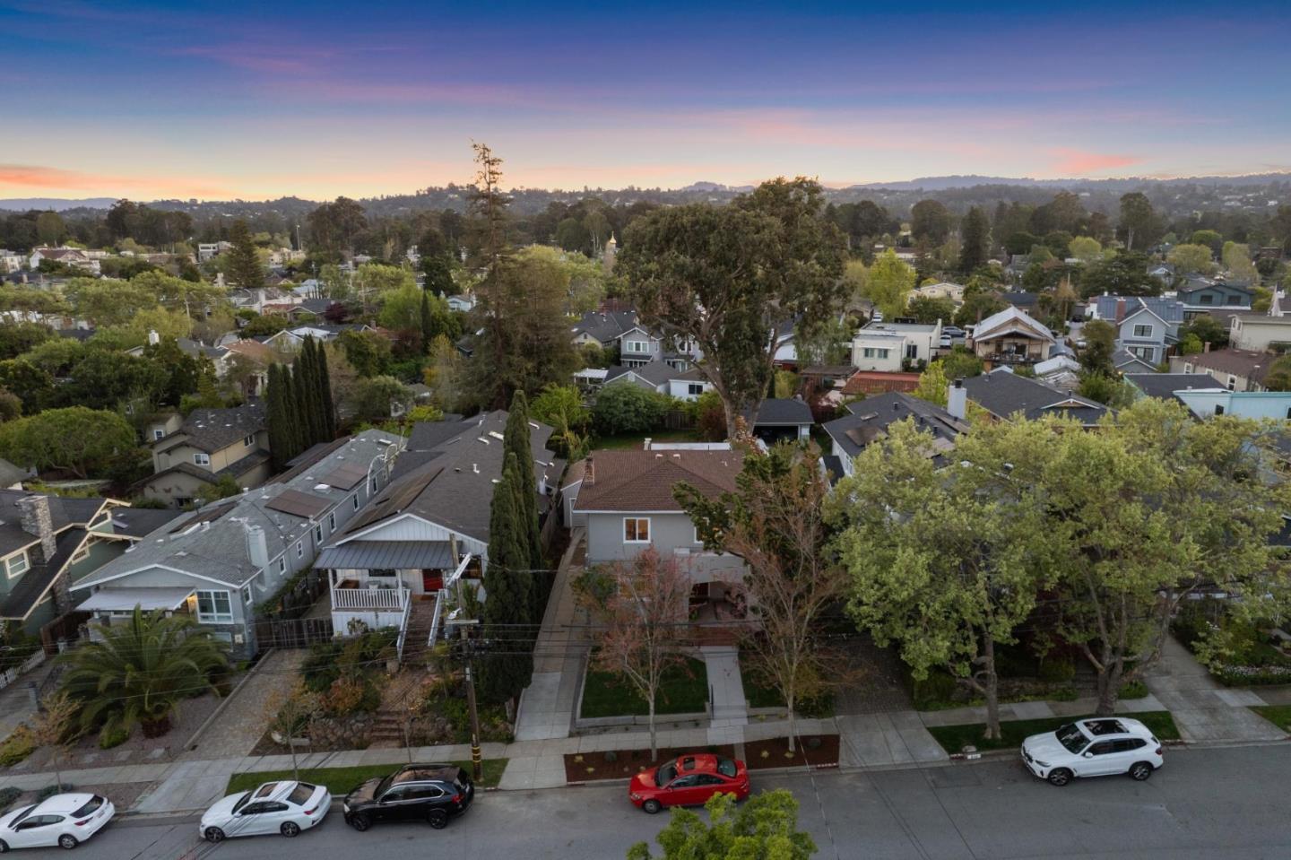 829 Edgehill Drive Burlingame, CA 94010 - Photo 92 of 99