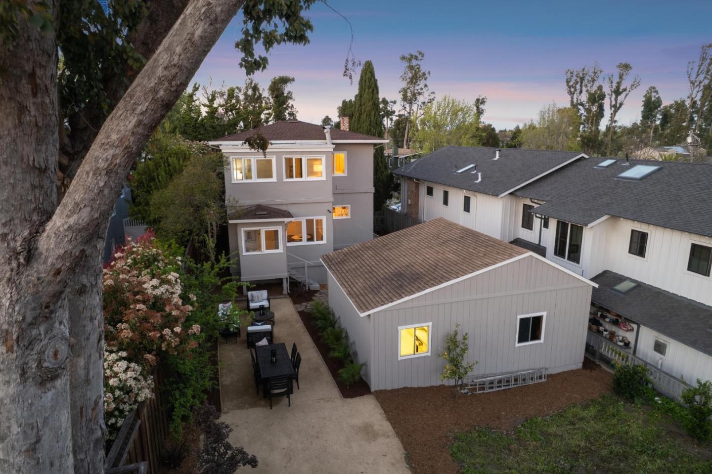 829 Edgehill Drive Burlingame, CA 94010 - Photo 96 of 99 an aerial view of a house with a yard