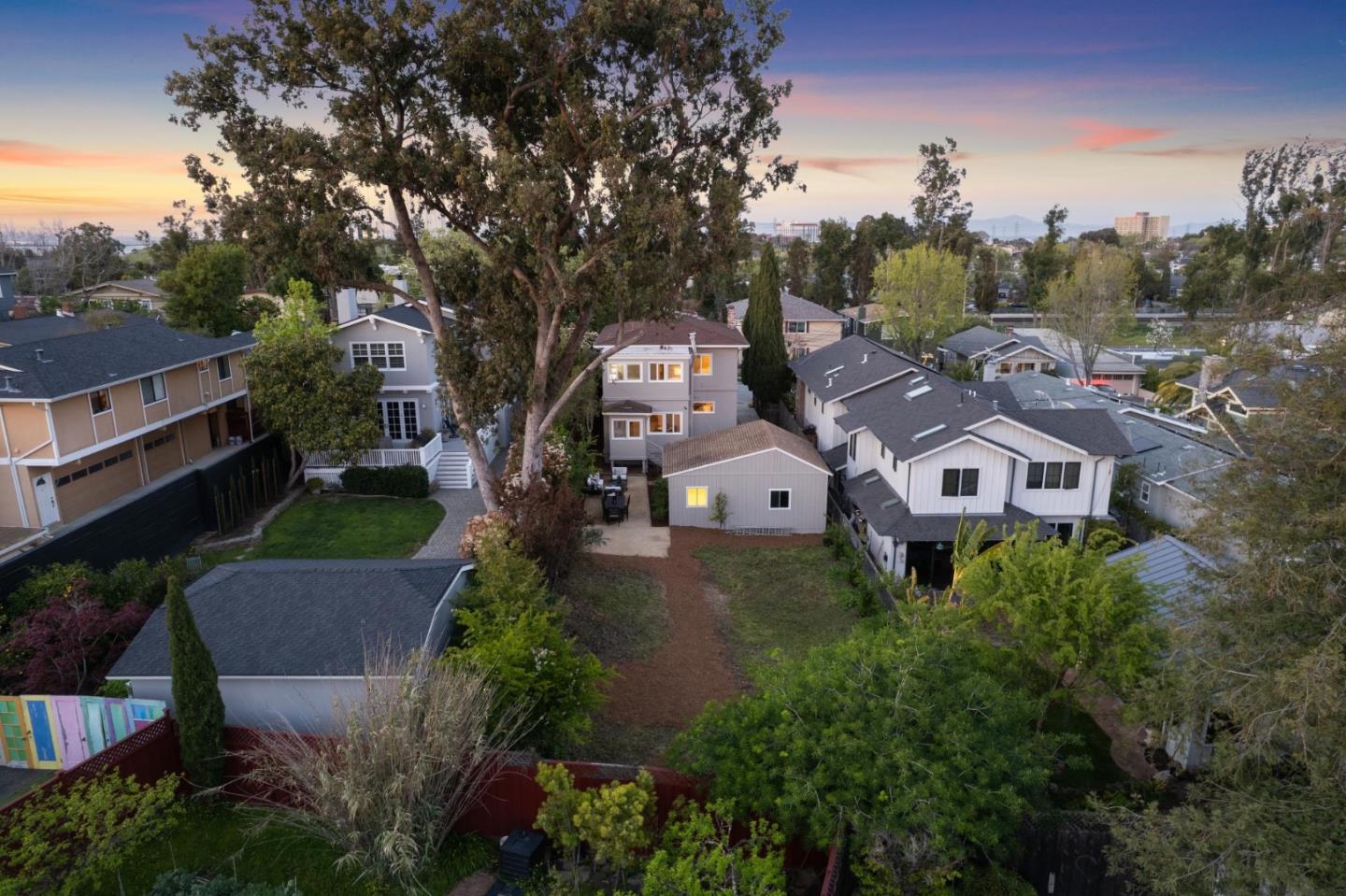 829 Edgehill Drive Burlingame, CA 94010 - Photo 97 of 99 an aerial view of a house with a garden