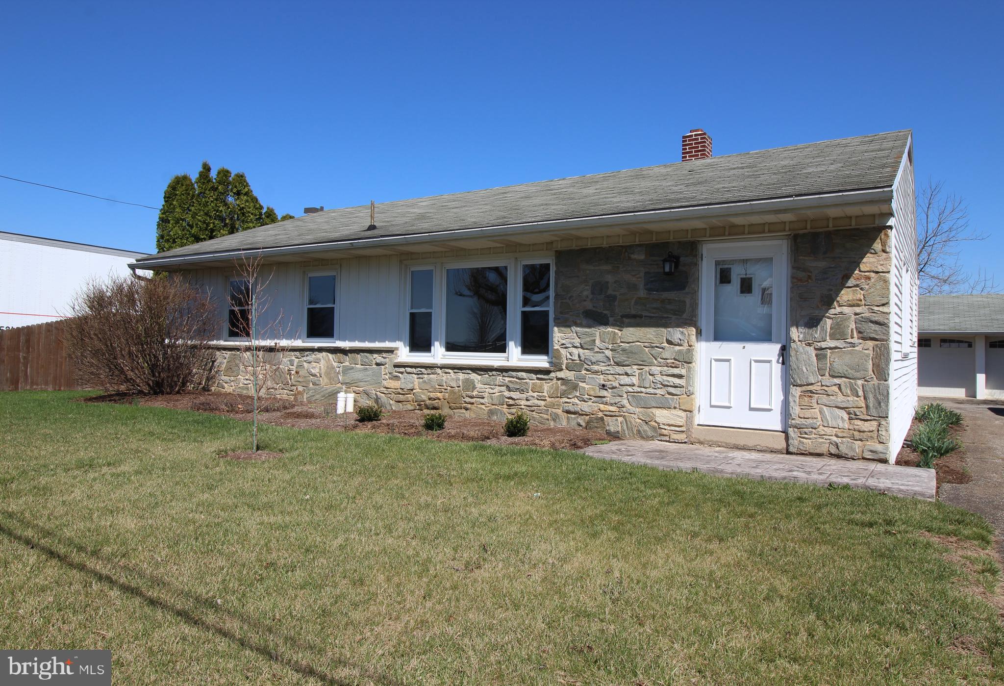 31 Hatville Road Gordonville, PA 17529 - Photo 1 of 12