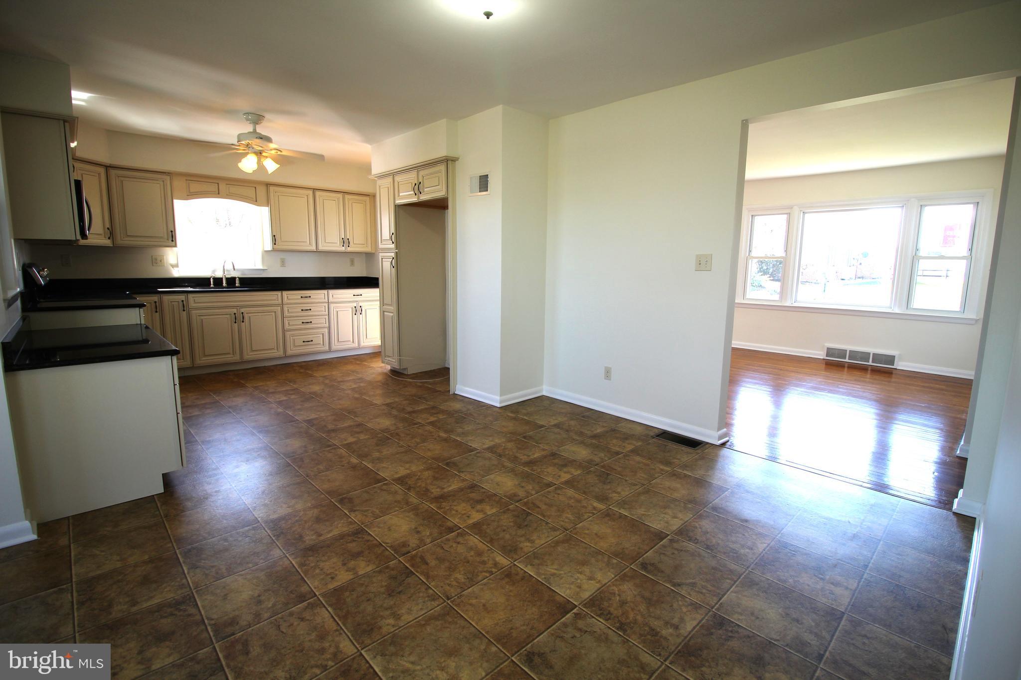 31 Hatville Road Gordonville, PA 17529 - Photo 3 of 12