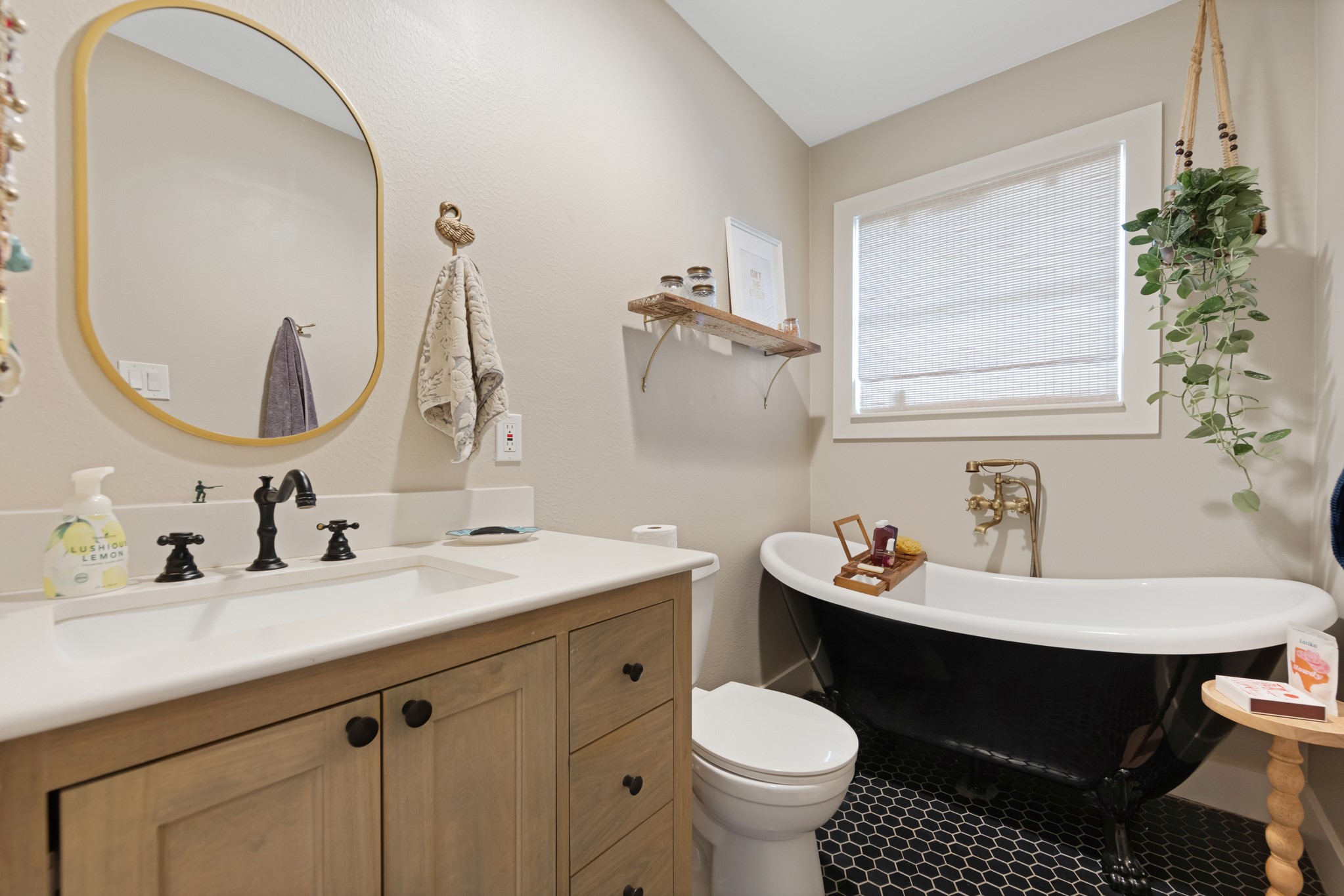 700 Barbara Street Tomball, TX 77375 - Photo 25 of 34