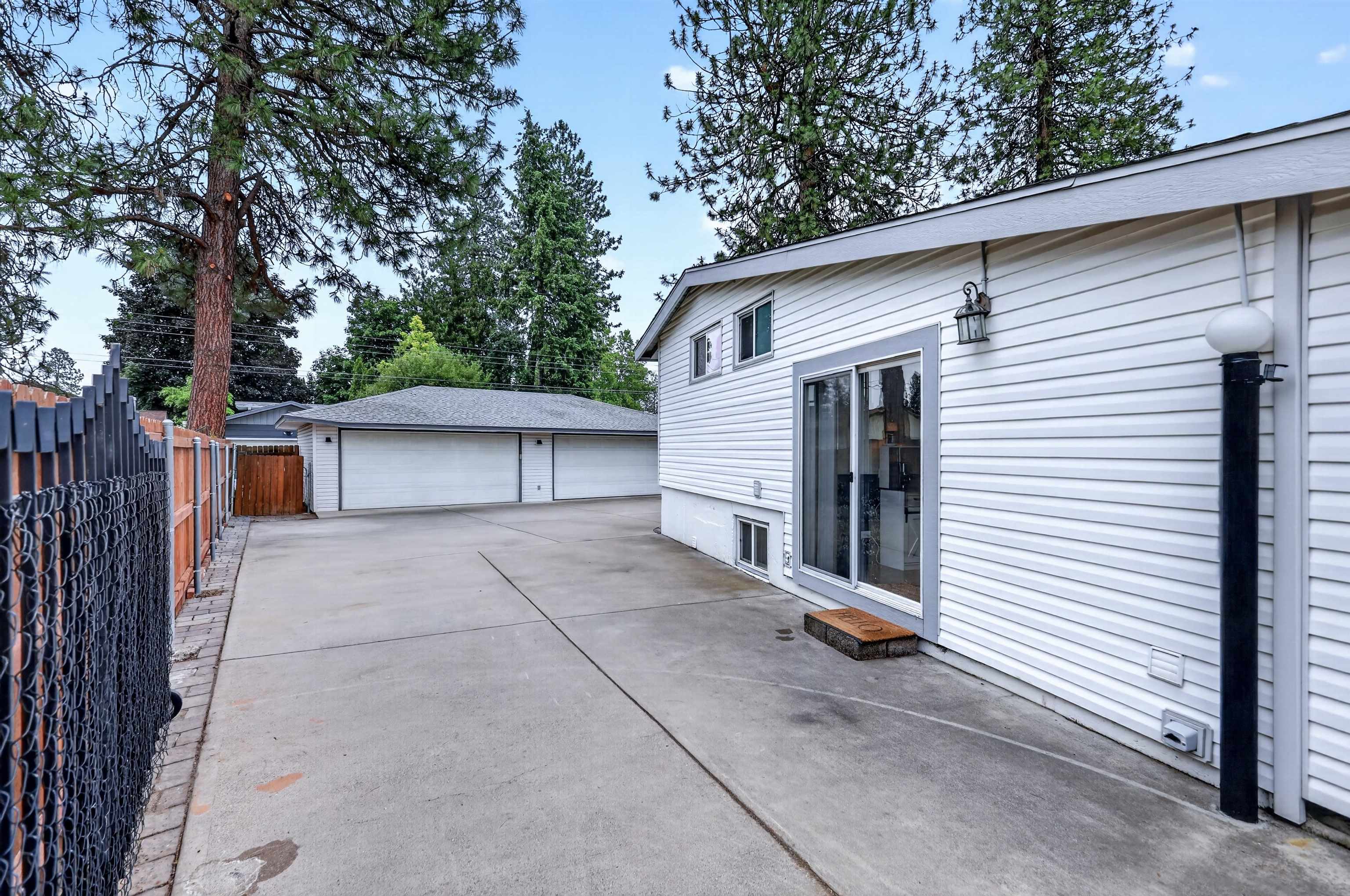 6714 North Stevens Street Spokane, WA 99208 - Photo 6 of 48