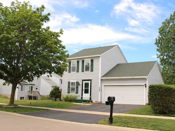 $375,000 | 2382 North Quaker Hollow Lane, Round Lake Beach, IL 60073