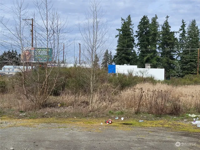 $400,000 | 8413 Canyon Road East, Puyallup, WA 98371