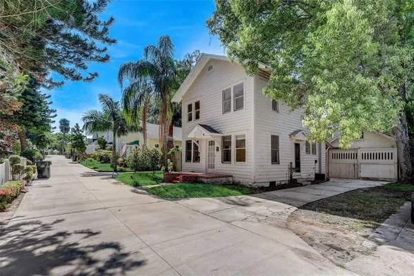 $399,900 | 200 Hibiscus Court, Orlando, FL 32801