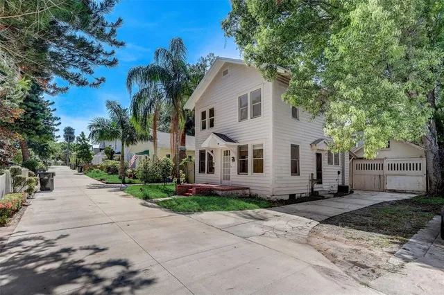 $409,900 | 200 Hibiscus Court, Orlando, FL 32801