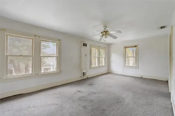 $399,900 | 200 Hibiscus Court, Orlando, FL 32801